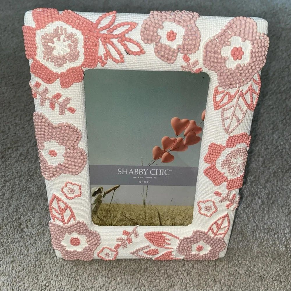 Shabby Chic Holds‎ 4” X 6” Photo Picture Frame Floral